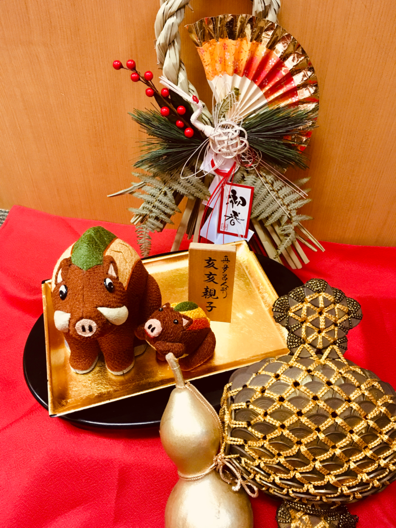 ふじやっこ　2019　亥　新年あいさつ